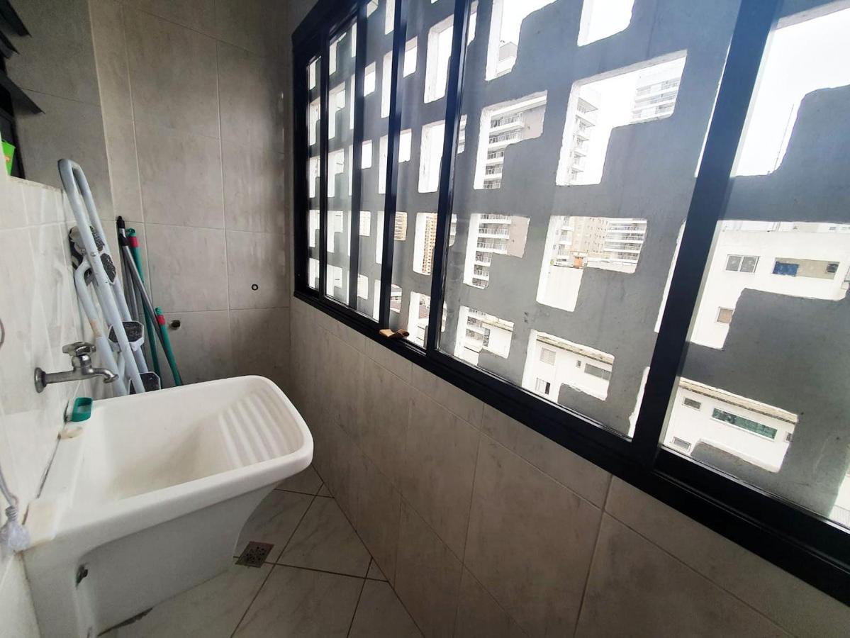 Appartamento Apartamento confortável na orla da praia de Santos Esterno foto